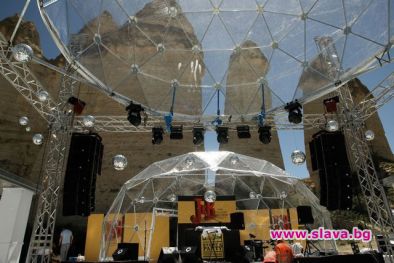 “J&B Start a Party” в Кападокия