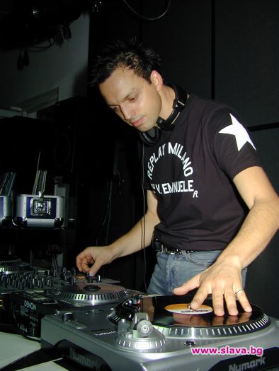 DJ Veselin Tasev – отново в челните места на световната транс сцена