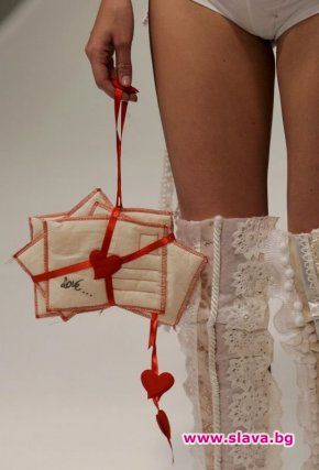 Бразилка създаде бельо с GPS