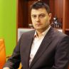 Бареков отстъпва стола си