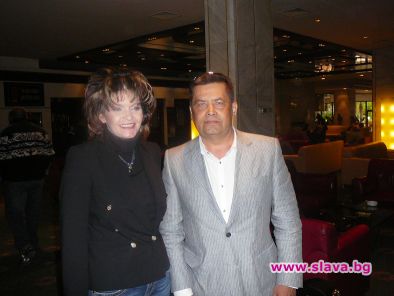 Любе стартираха турнето на победата