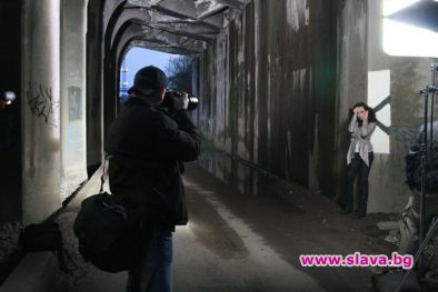 Мира пуска клип към баладата „Толкова ли любов”