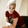 “RAISE YOUR GLASS”  на P!nk вече и в българския телевизионен ефир!