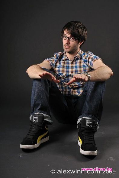 Френският DJ GIOM идва този петък у нас, за да зарази с позитивизма си гостите на клуб CHERVILO