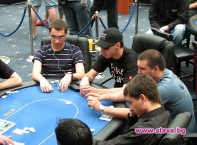 Частни покер клубове заливат нета