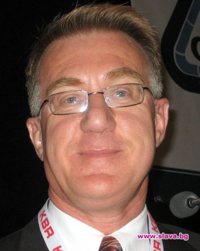 Тони Палмър идва в София