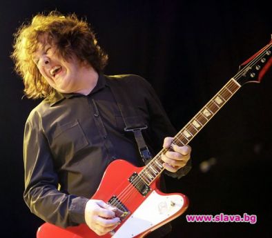 Гари Мур ще свири на небето