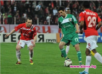 ПСВ Айндховен става Литекс-2