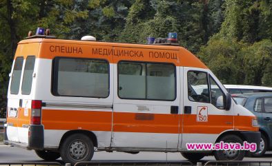 Стриптизьорка размаза линейка посред нощ