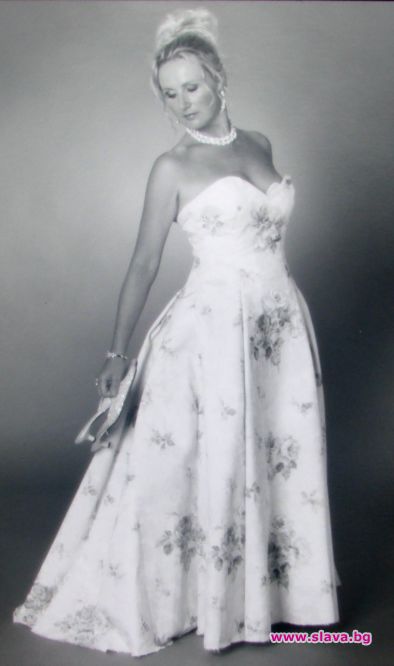 Майка на 9 деца се бори за Mrs Universe 2011