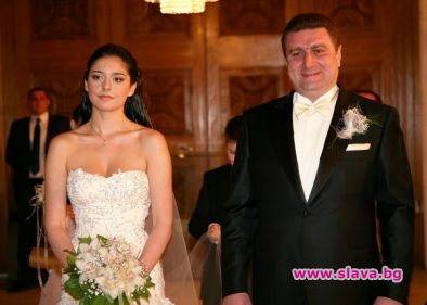 За Вальо Златев и неговото момиче-мечта