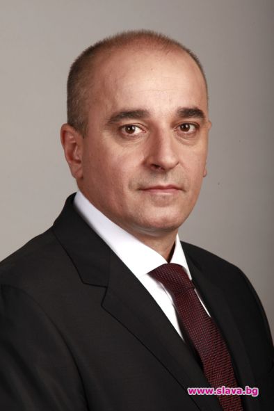 Никола Стойнев: Съдът спря вписването на промените в Общинска банка, но съм убеден, че ще победим