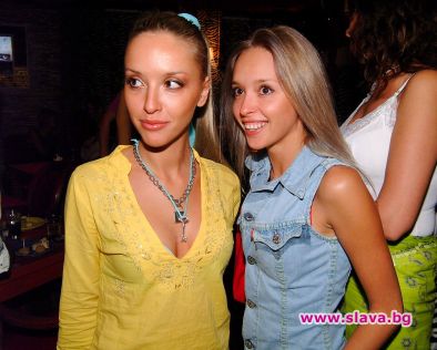 Сестри Шехтови се завръщат