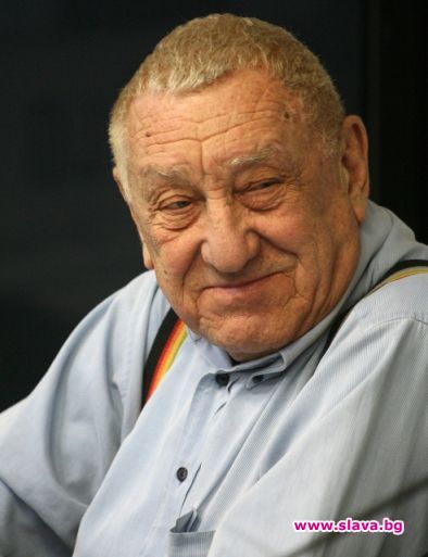Хачо Бояджиев със „Златен век”