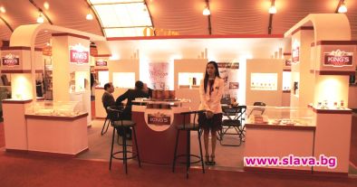 Кинг Табако хит в Манила