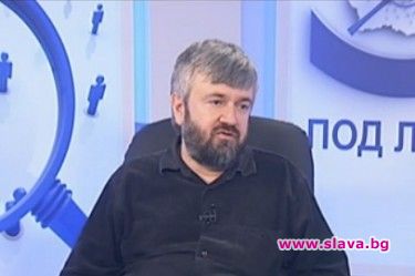 Теди Москов загубил девствеността си по време на земетресение