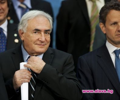 Строс-Кан изгонен от жена си 