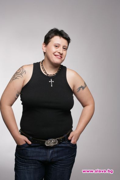 Даниела Манол: В  