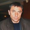 Гибона сам, като кукувица на юбилея си