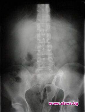 Вадят кукла Барби от ануса на даскал