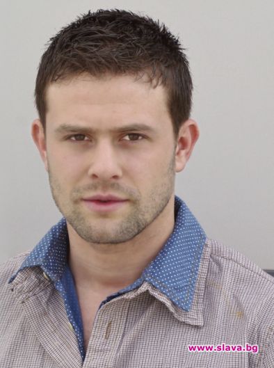 Фахрадин с огразъм от вибратор