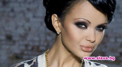 Мария откровеничи: Трудно стигам до оргазъм