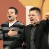 Иван и Андрей търсят естествена гръд