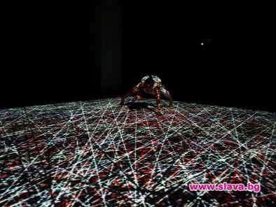 Представленията CADAVER и ARTeFACT, ще бъдат представени в Derida Dance Center