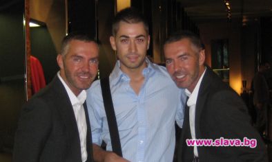 Дизайнерите на Dsquared ще обличат Жоро за фолк-клиповете му