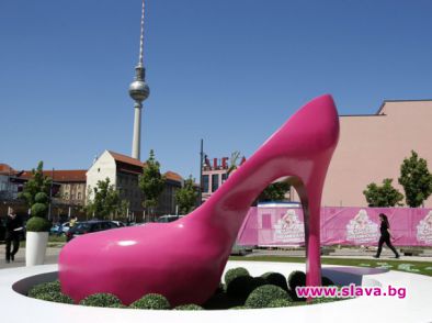 Барби вдигна къща в Берлин