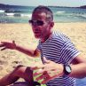 Деян Донков биел гаджетата си, защото си пада по мъже?