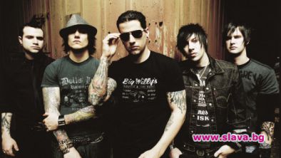 Аvenged Sevenfold оглави