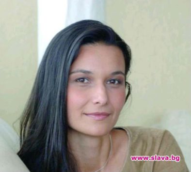 Евелина Павлова чака бебе