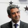 Адвокатът на президента пазарува морето