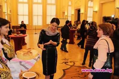 Жената на Вигенин събра посланическите съпруги в Двореца