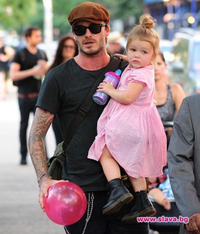 Бекъмови купиха за 1,5 млн. розово сърце от Хърст