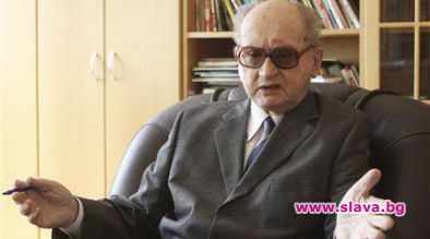 Жената на Войчех Ярузелски, 90, го напуска заради изневяра