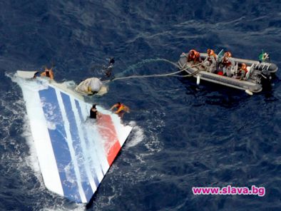 Милиони доброволци търсят виртуално изчезналия Боинг