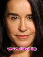 Робинята Изаура се вози в градския транспорт