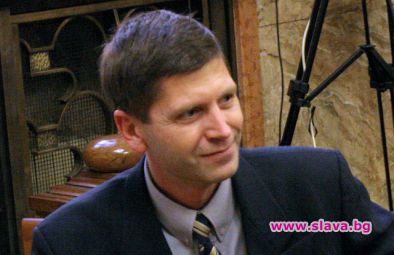 Жан Виденов скъса 5 пъти студент,а той не разбира, че е глупак