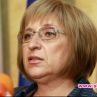 Цецка Цачева сменя зъби за 30 бона