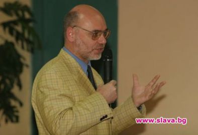 Владо Танев напуска, Карбовски с есемес: