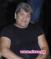  Сашо Роман крие син албинос