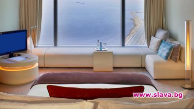 W Барселона Лятото продължава