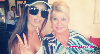 Защо Татяна пее и плаче?