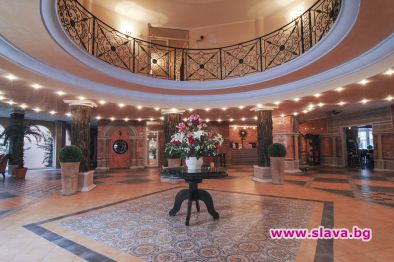 Коя е Виктория груп – новият собственик на VG Кемпински