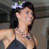 Камелия Воче уголемила бюста си в Италия преди Коледа?