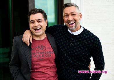 Дует Авеню представя нов сингъл на сцената на X Factor