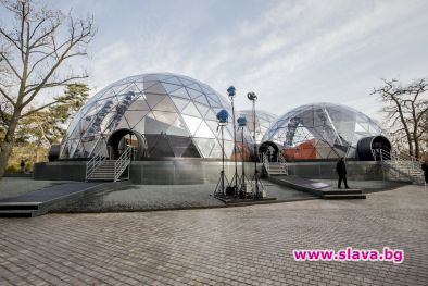 Вижте уникалната сцена на Louis Vuitton