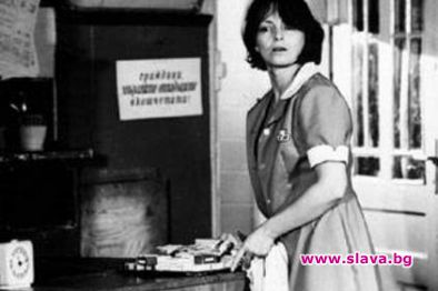 Сашка Братанова – кинозвездата, която чисти входове